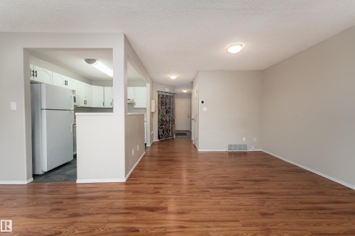 121 Bulyea Road, Edmonton, AB - Indoor Photo Showing Other Room