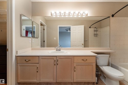 121 Bulyea Road, Edmonton, AB - Indoor Photo Showing Bathroom