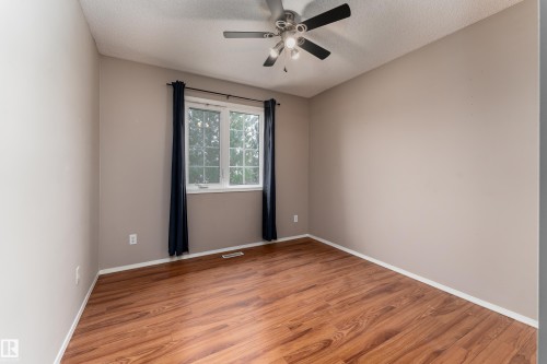 121 Bulyea Road, Edmonton, AB - Indoor Photo Showing Other Room
