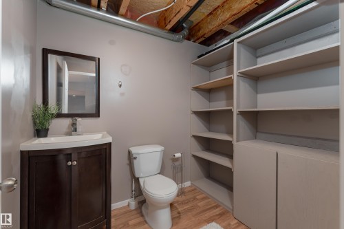 121 Bulyea Road, Edmonton, AB - Indoor Photo Showing Bathroom