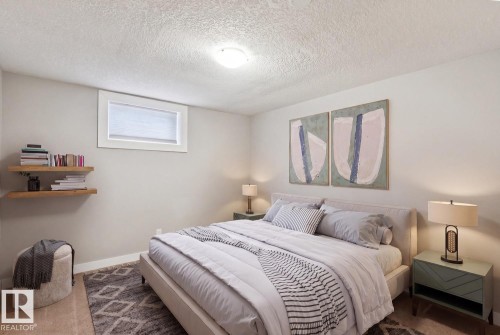 11451 48 Avenue, Edmonton, AB - Indoor Photo Showing Bedroom