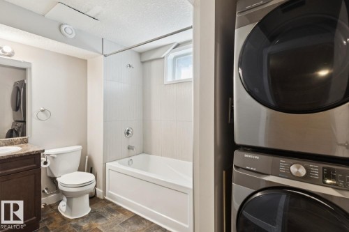11451 48 Avenue, Edmonton, AB - Indoor Photo Showing Laundry Room