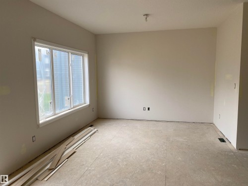 2362 Muckleplum Way, Edmonton, AB - Indoor Photo Showing Other Room