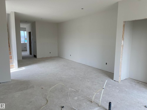 8795 Edgemont Link, Edmonton, AB - Indoor Photo Showing Other Room