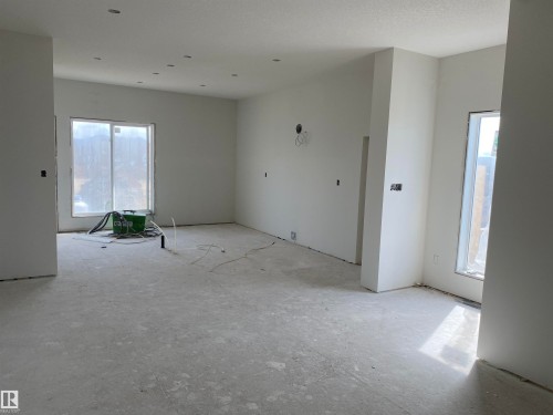 8795 Edgemont Link, Edmonton, AB - Indoor Photo Showing Other Room
