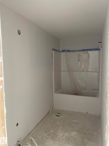 8795 Edgemont Link, Edmonton, AB - Indoor Photo Showing Other Room