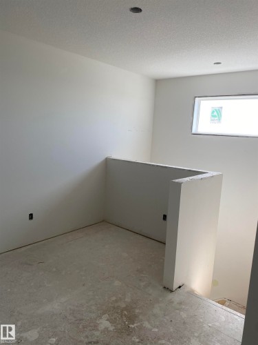 8795 Edgemont Link, Edmonton, AB - Indoor Photo Showing Other Room