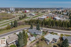 Ravine views and easy access to major roadways - 