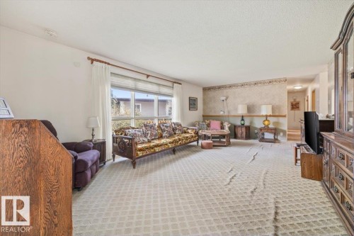 9732 64 Street, Edmonton, AB - Indoor Photo Showing Other Room