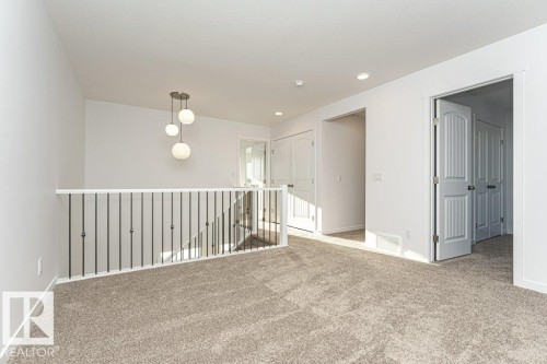2312 160 Street Sw, Edmonton, AB - Indoor Photo Showing Other Room