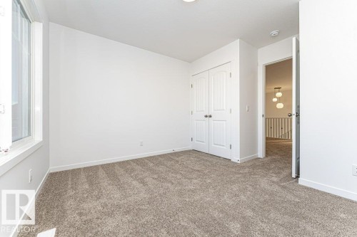 2312 160 Street Sw, Edmonton, AB - Indoor Photo Showing Other Room
