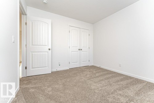 2312 160 Street Sw, Edmonton, AB - Indoor Photo Showing Other Room