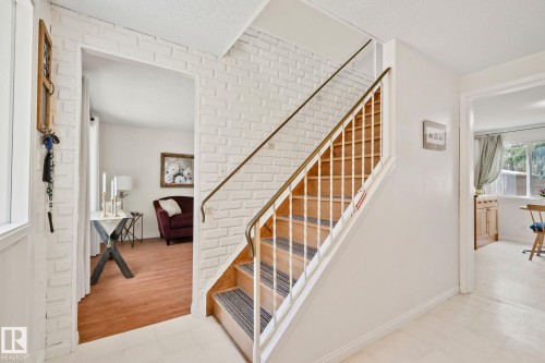 97 Ridgewood Terrace, St. Albert, AB - Indoor Photo Showing Other Room