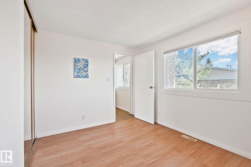 97 Ridgewood Terrace, St. Albert, AB - Indoor Photo Showing Other Room