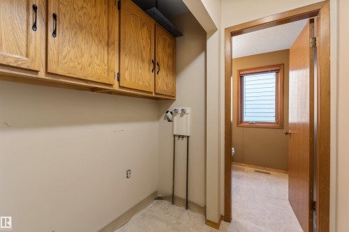 44 Whitehall Crescent, St. Albert, AB - Indoor Photo Showing Other Room