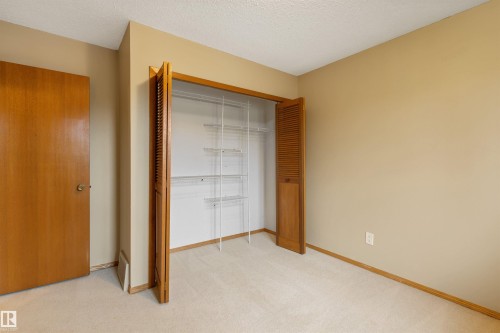 44 Whitehall Crescent, St. Albert, AB - Indoor Photo Showing Other Room