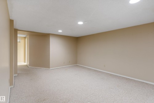 44 Whitehall Crescent, St. Albert, AB - Indoor