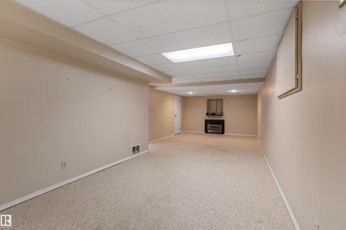 44 Whitehall Crescent, St. Albert, AB - Indoor