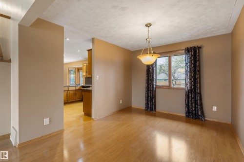 44 Whitehall Crescent, St. Albert, AB - Indoor Photo Showing Other Room