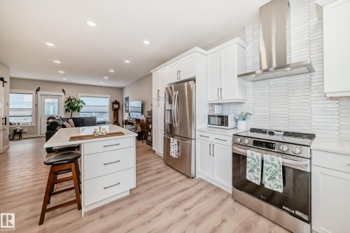 37 150 Everitt Dr, St. Albert, AB - Indoor Photo Showing Kitchen With Stainless Steel Kitchen With Upgraded Kitchen