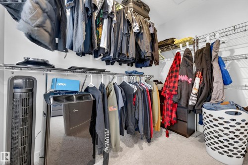 52 Penn Place, Spruce Grove, AB - Indoor With Storage