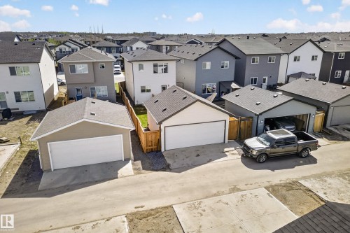 52 Penn Place, Spruce Grove, AB - Outdoor