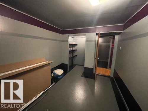 5339 52 Ave, Mundare, AB 