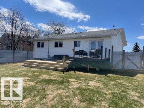 5324 54 Avenue, Mundare, AB - Outdoor