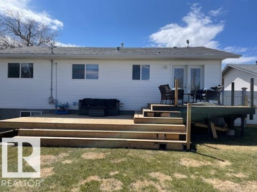 5324 54 Avenue, Mundare, AB - Outdoor