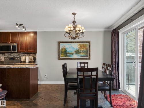 40 English Way, St. Albert, AB - Indoor Photo Showing Dining Room