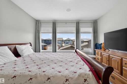 41 Tribute Common, Spruce Grove, AB - Indoor Photo Showing Bedroom