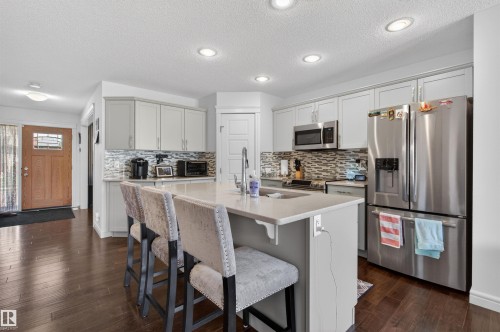 41 Tribute Common, Spruce Grove, AB - Indoor Photo Showing Kitchen With Stainless Steel Kitchen