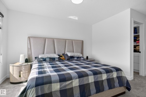 1412 11 Avenue, Edmonton, AB - Indoor Photo Showing Bedroom