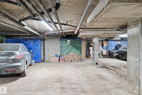 334 10023 110 Street, Edmonton, AB - Indoor Photo Showing Garage