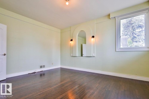 13703 101A Avenue, Edmonton, AB - Indoor Photo Showing Other Room