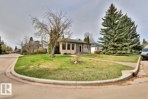 13703 101A Avenue, Edmonton, AB - Outdoor