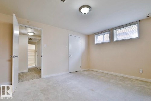 13703 101A Avenue, Edmonton, AB - Indoor Photo Showing Other Room