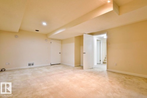 13703 101A Avenue, Edmonton, AB - Indoor