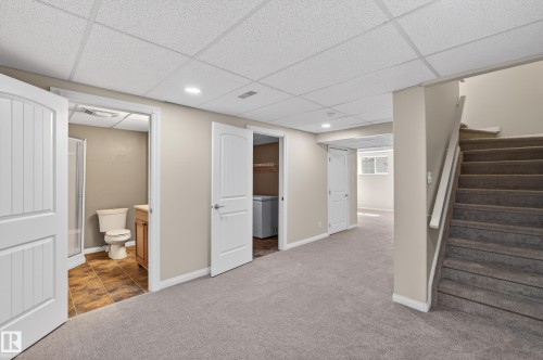 28 1780 Glastonbury Boulevard, Edmonton, AB - Indoor Photo Showing Other Room