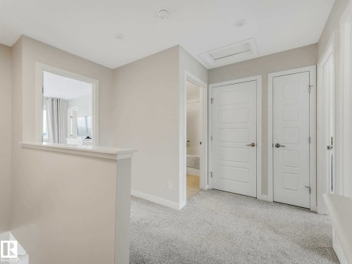 2426 Trumpeter Way, Edmonton, AB - Indoor Photo Showing Other Room
