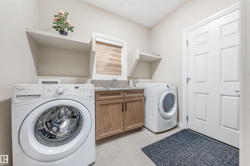 5907 19 Avenue, Edmonton, AB - Indoor Photo Showing Laundry Room