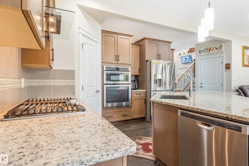 5907 19 Avenue, Edmonton, AB - Indoor Photo Showing Kitchen With Stainless Steel Kitchen