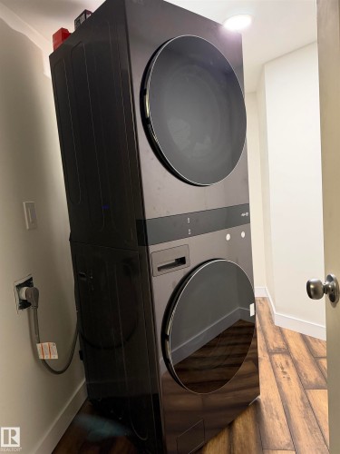 16408 12 Avenue, Edmonton, AB - Indoor Photo Showing Laundry Room