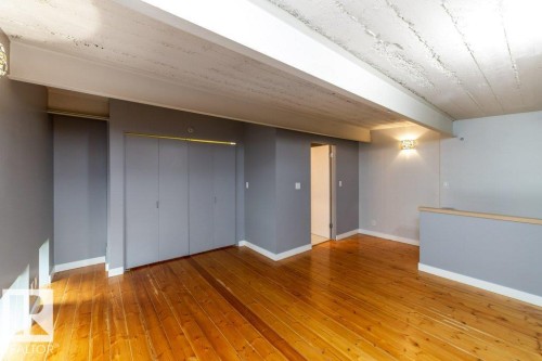 208 10009 102 Avenue, Edmonton, AB - Indoor Photo Showing Other Room