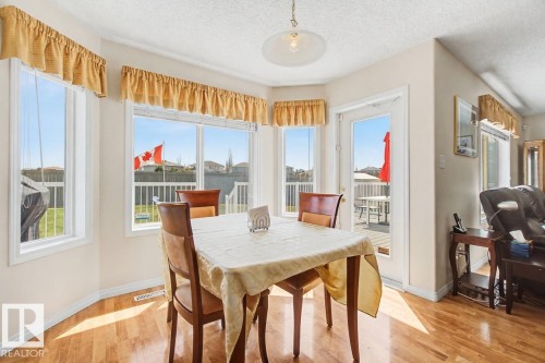 3203 23 Street, Edmonton, AB - Indoor Photo Showing Dining Room