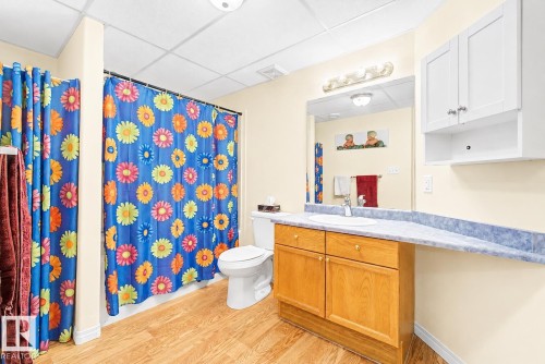 3203 23 Street, Edmonton, AB - Indoor Photo Showing Other Room