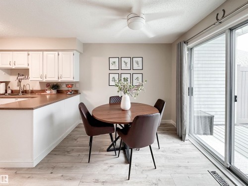 8 Whiteoaks Estates, St. Albert, AB - Indoor Photo Showing Dining Room