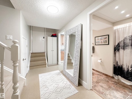 8 Whiteoaks Estates, St. Albert, AB - Indoor Photo Showing Other Room
