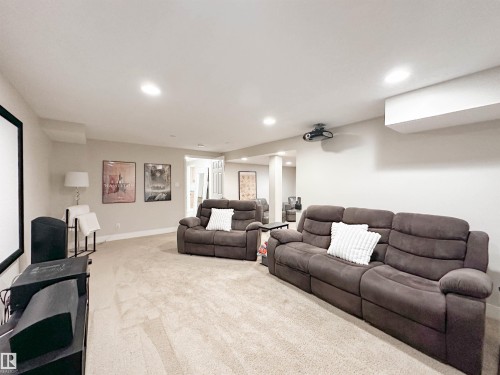 8 Whiteoaks Estates, St. Albert, AB - Indoor