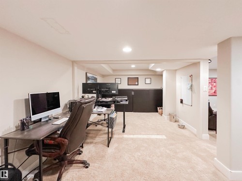 8 Whiteoaks Estates, St. Albert, AB - Indoor Photo Showing Office